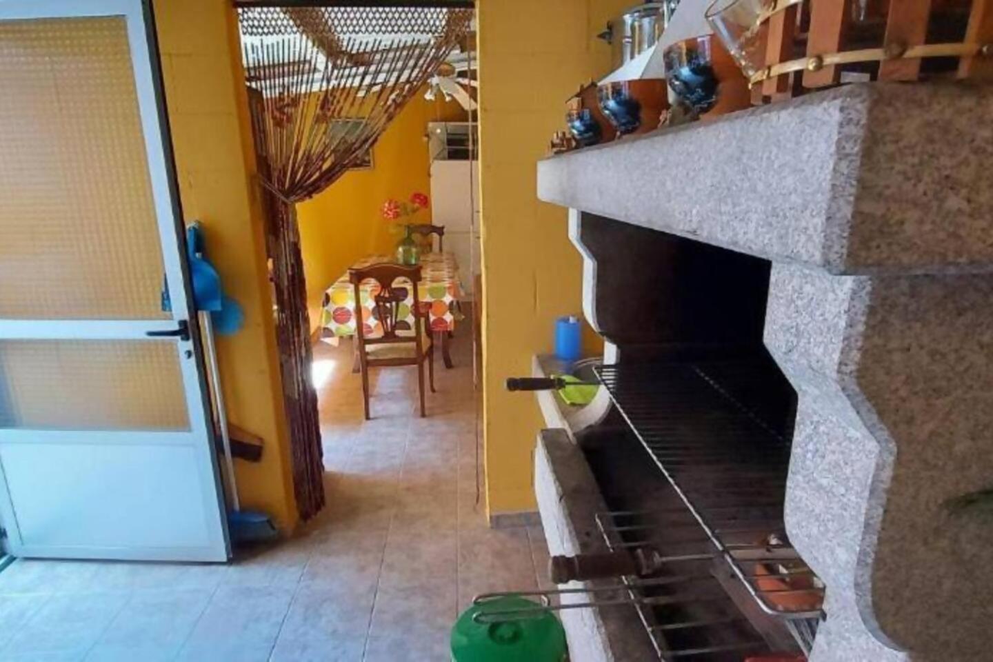 Apartamento Centrico Cerca De La Playa Bueu Exterior foto